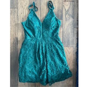 green formal dress size xs